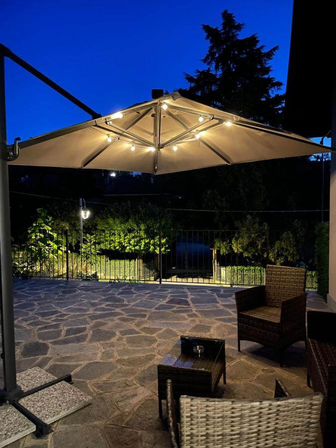 Al Laghetto La Morra Bed & Breakfast Exterior photo
